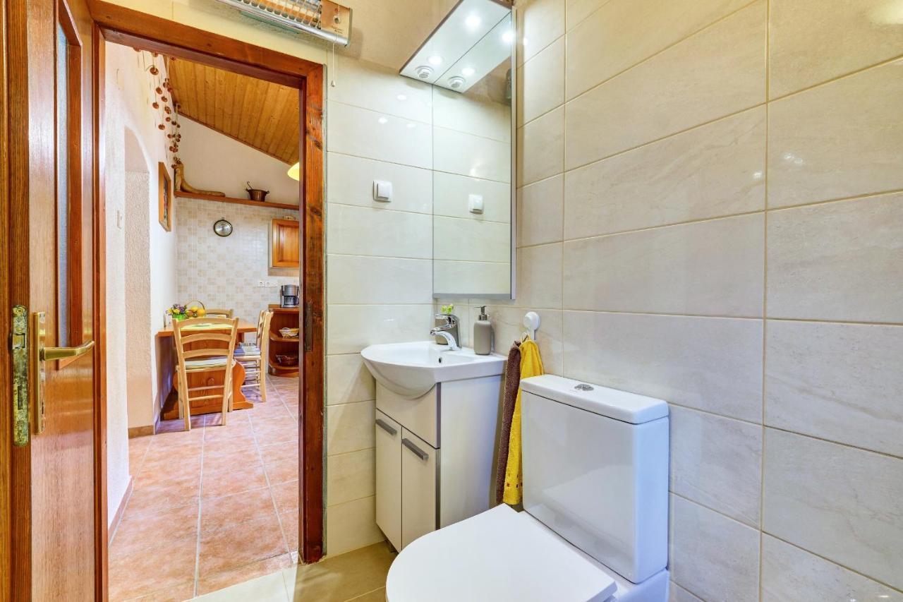 Villa Casa Aromatica Maria à Mali Lošinj Extérieur photo