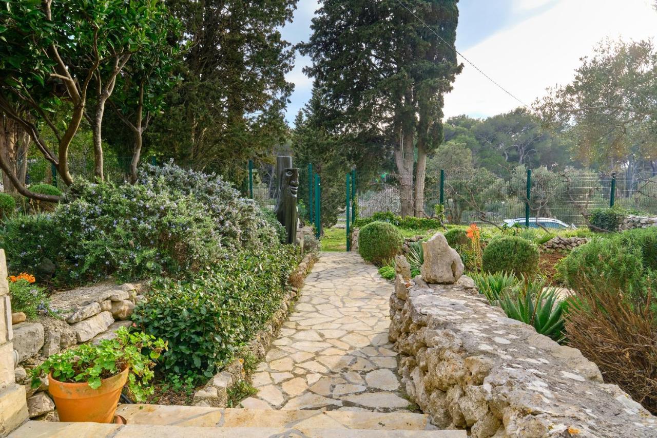 Villa Casa Aromatica Maria à Mali Lošinj Extérieur photo